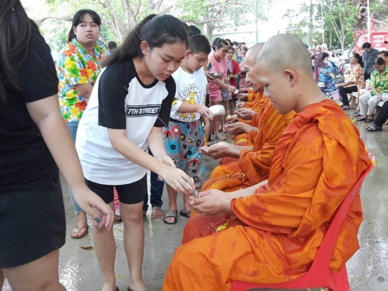 โครงการงานประเพณีวันสงกรานต์ ประจำปี 2562